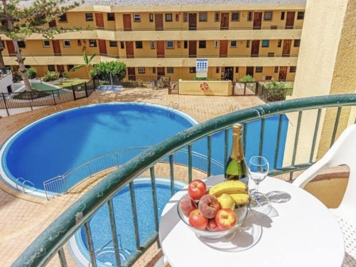 Apartamento Torres del sol, piscina 1ª linea de playa Playa de las Américas Exterior foto